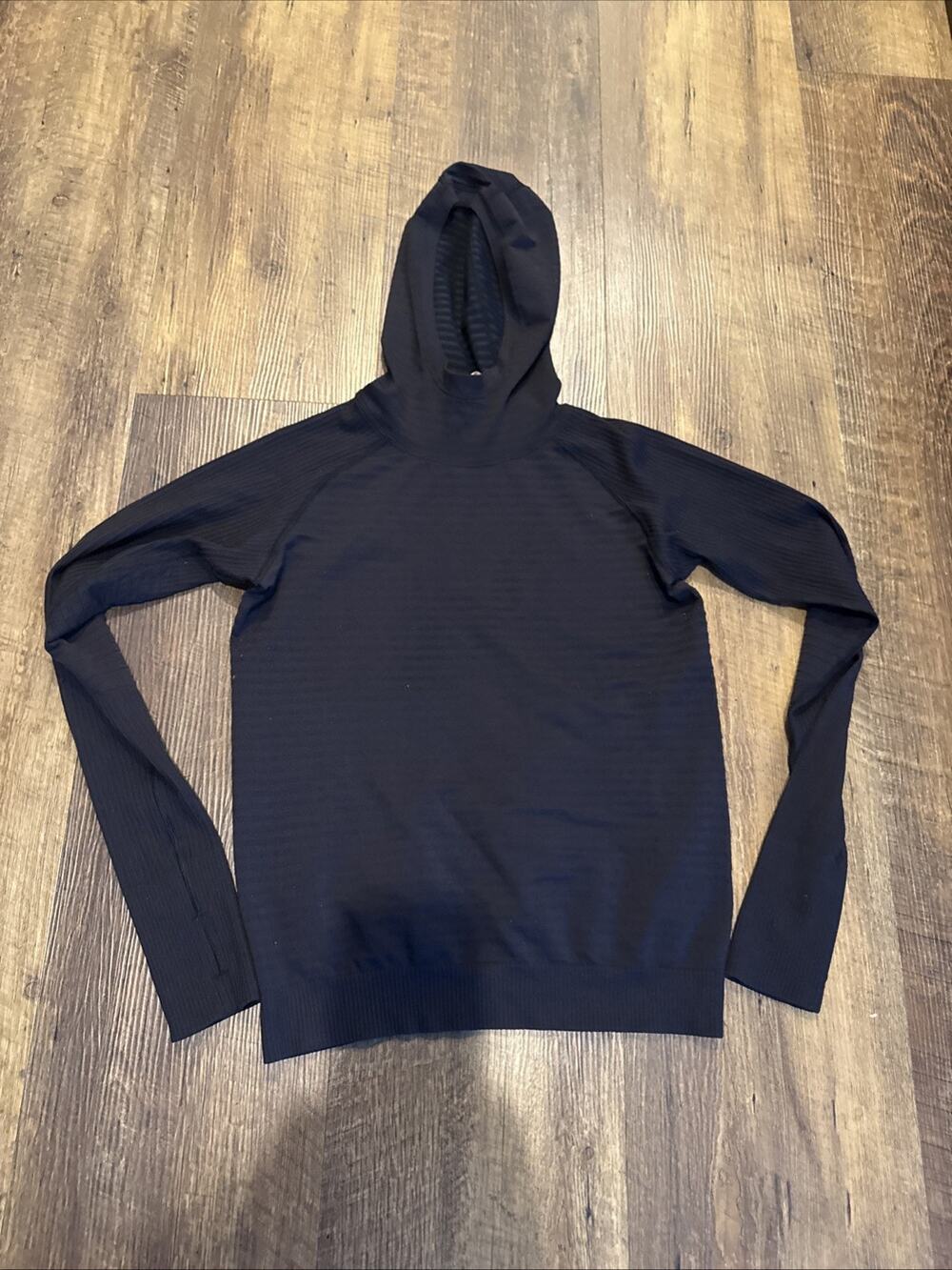 Lululemon Long Sleeve Hooded Womens Size 6